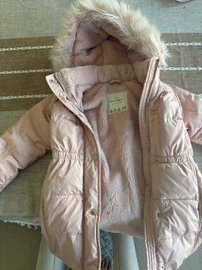 Abercrombie Girls' Light Pink Faux-Fur Hooded Puffer Jacket